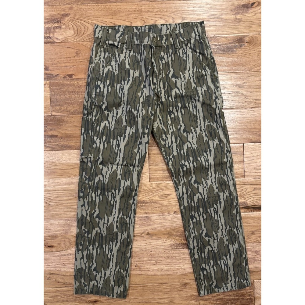 Carhartt Mossy Oak Bottomland Camo Duck Pants Measure 32x30 BN6019-M NWOT